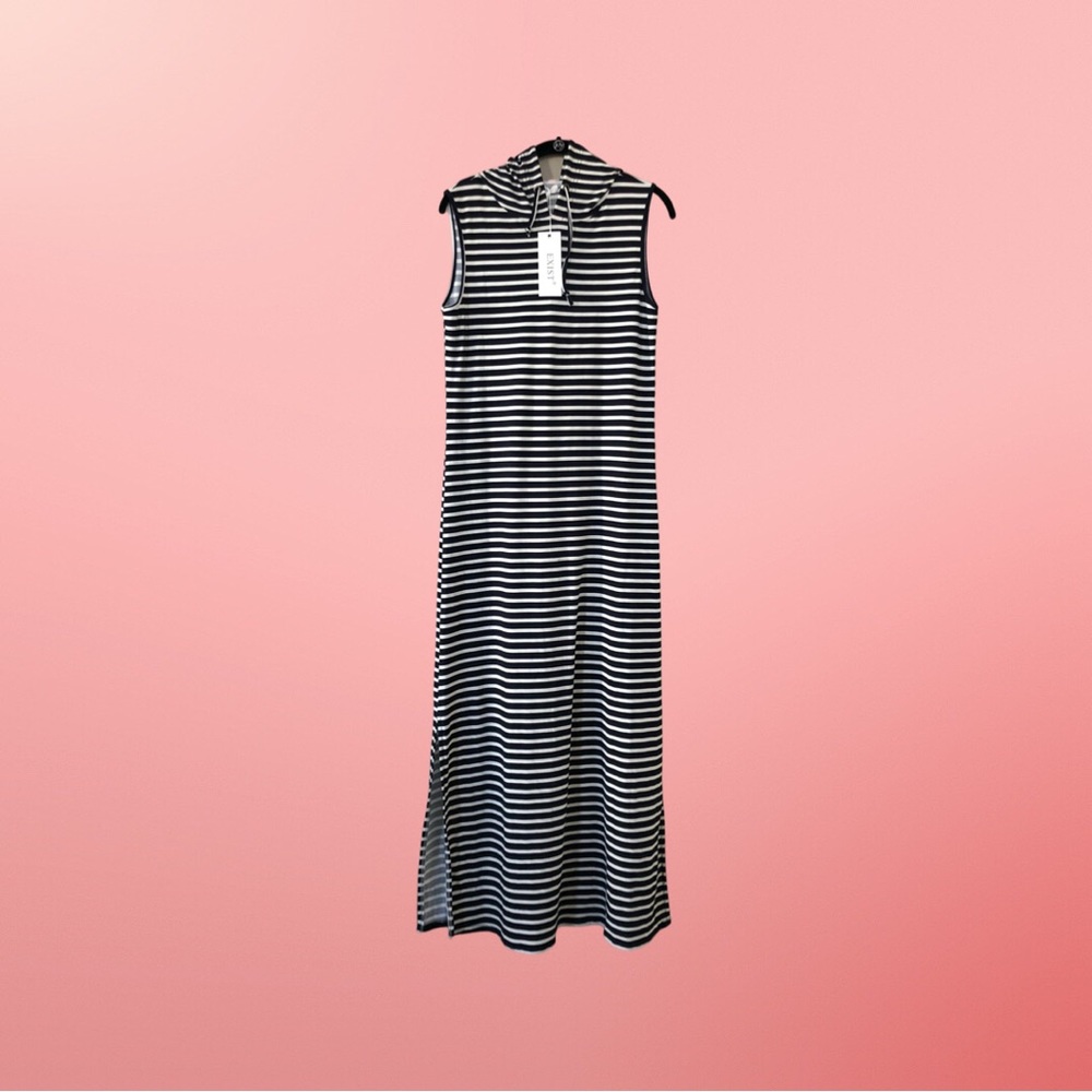 🆕 EXIST Navy & White Hooded Maxi Dress